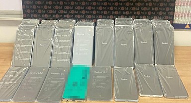Gümrük kaçağı telefonlara el konuldu!