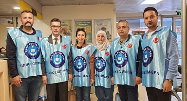 Öğretmenler beyaz önlük değil, ikramiye istiyor!