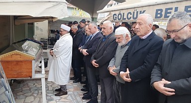 Otomobilin çarptığı kız çocuğu toprağa verildi