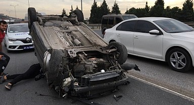 TEM’de feci kaza! Otomobil takla attı