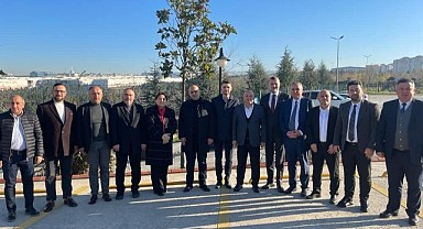 AK Partili adaylar istişarede bulundu