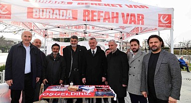 Başkanlardan YRP’nin standına ziyaret