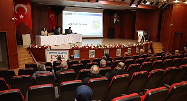 Çayırova’da yılın son meclisi gerçekleşti