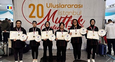 Çayırova’daki lise öğrencilerinin büyük başarısı