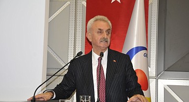 Çiler, deprem bölgesine eğitim kurumu yapmayı teklif etti