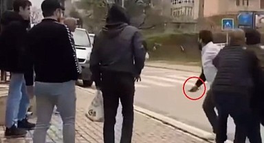 Darıca’da halk otobüsü şöförü yolcuya bıçak çekti!