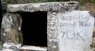 Define avcılarıyla başı belada olan köylülerden ilginç çözüm