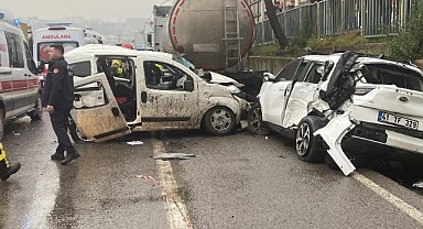 Dilovası'nda feci kaza! 1'i ağır 3 yaralı var