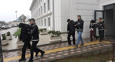 E-ticaretten 400 bin TL dolandırdıran zanlılar yakalandı!