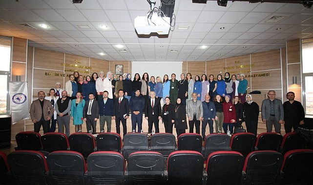 Farabi'de kursiyerlere sertifikaları verildi