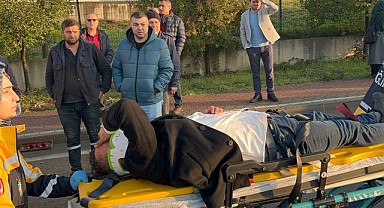Gebze’de kaza! Panelvan tıra çarptı