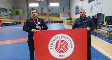 Güreşçi Berat Mut Türkiye şampiyonasına katılacak