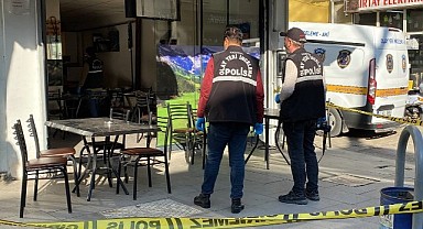 Husumeti bulunan akrabasını tabancayla vurdu