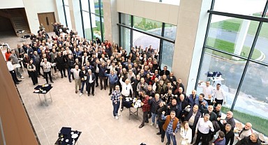 Hyundai Assan emekli çalışanlarıyla vedalaştı