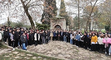 Liseli gençler Hünkâr Çayırı’nı gezdi