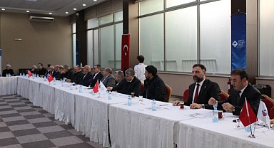 Mesleği okulda öğrenip mezun oluyorlar
