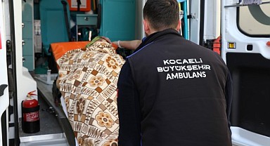 30 mavi ambulans 48 bin 490 kişiye hizmet verdi