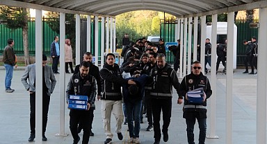 50 milyonluk vurgun yapan dolandırıcılar yakalandı!