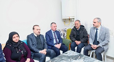 Büyükakın, Şehit Samet Arslan'ın ailesini ziyaret etti