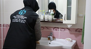 Büyükşehir’in evde bakım hizmetleri takdir topladı