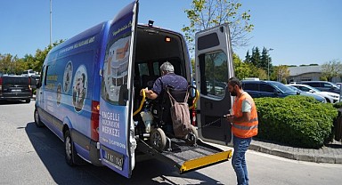 Çayırova Belediyesi, engelleri aşıyor