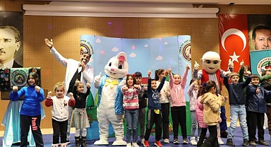 Dilovalı minikler, Volkan Abilerini çok sevdi