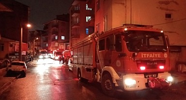 Gölcük’te yangın! Binada hasar oluştu