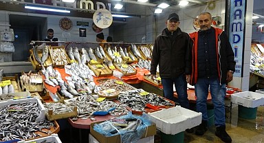 Hamsinin kilosu tezgâhta 160 TL’yi buldu