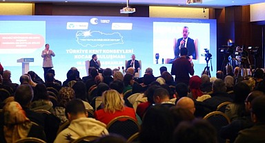 Büyükakın, “Sivil yapılar güçlenmeli”