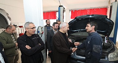 Büyükgöz, Tatlıkuyu esnafını ziyaret etti