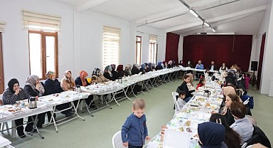 Çiftçi, bilgi evi velileriyle bir araya geldi