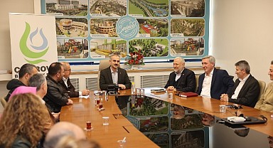 Çiftçi, birim müdürleriyle toplantı gerçekleştirdi