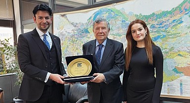 Çolakoğlu'na anlamlı ziyaret!