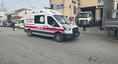 Gebze'de can pazarı! Kasanın altında kalan işçi yaralandı!