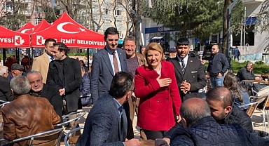 Gülümse Kafe’de çay sadece 3 TL!