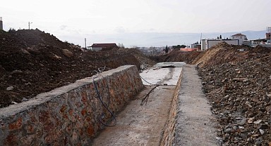 İSU, Cımbızdere'de ıslah çalışması gerçekleştiriyor
