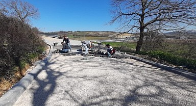 İzmit’in kırsalına üstyapı çalışmaları sürüyor