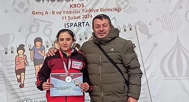 Körfezli Melek, Türkiye ikincisi oldu