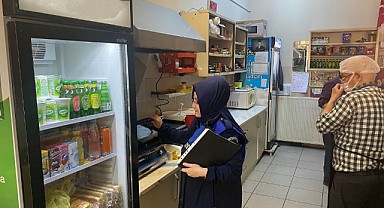 Kurtlanmış sütleri zabıta ekipleri raftan indirdi!