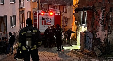 Mevlana'da yangın! Evde hasar oluştu