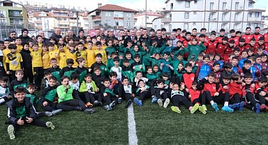 Minikler Futbol Şenliği, renkli görüntülere sahne oldu
