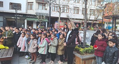 Pelikan Garip, Darıca’da hoş seda bıraktı!