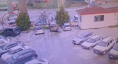 Yolun karşısına geçmek istedi, ağır yaralandı
