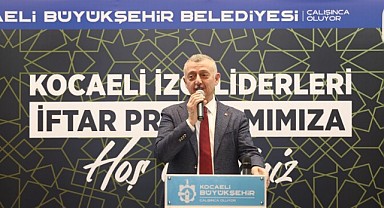 Büyükakın, iftarını izcilerle açtı