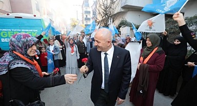 Büyükgöz, ev ziyaretinde coşkulu karşılandı