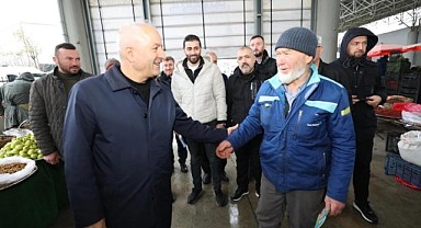 Büyükgöz, Tatlıkuyu pazarcı esnafını ziyaret etti