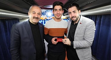 Büyükgöz, üniversiteli gençlerin sorularını cevapladı