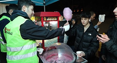 Büyükşehir’den vatandaşa iftar sonrası ikram jesti