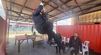 Büyükşehir İtfaiyesi, teleferik ekibine eğitim verdi