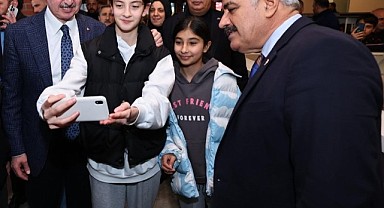 Derince Kütüphanesi hizmete açıldı